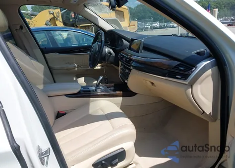 2014 BMW X5 Sdrive35I z USA, uszkodzony, nr VIN 5UXKR2C52E0H33533